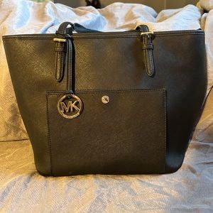 Authentic MK Michael Kors Pocket Tote